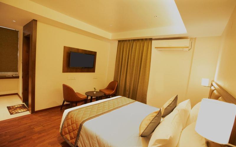 Super Hotel O Nar Comforts Near Ksr Railway Station Bangalore Extérieur photo